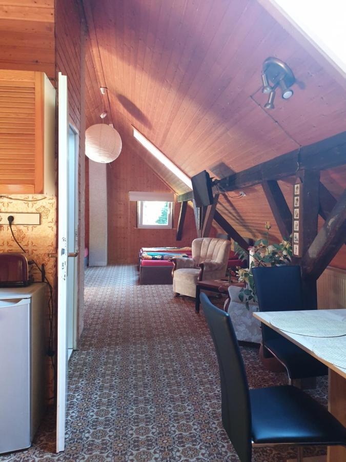 Ferienwohnungen Lemberg Хаген Екстериор снимка